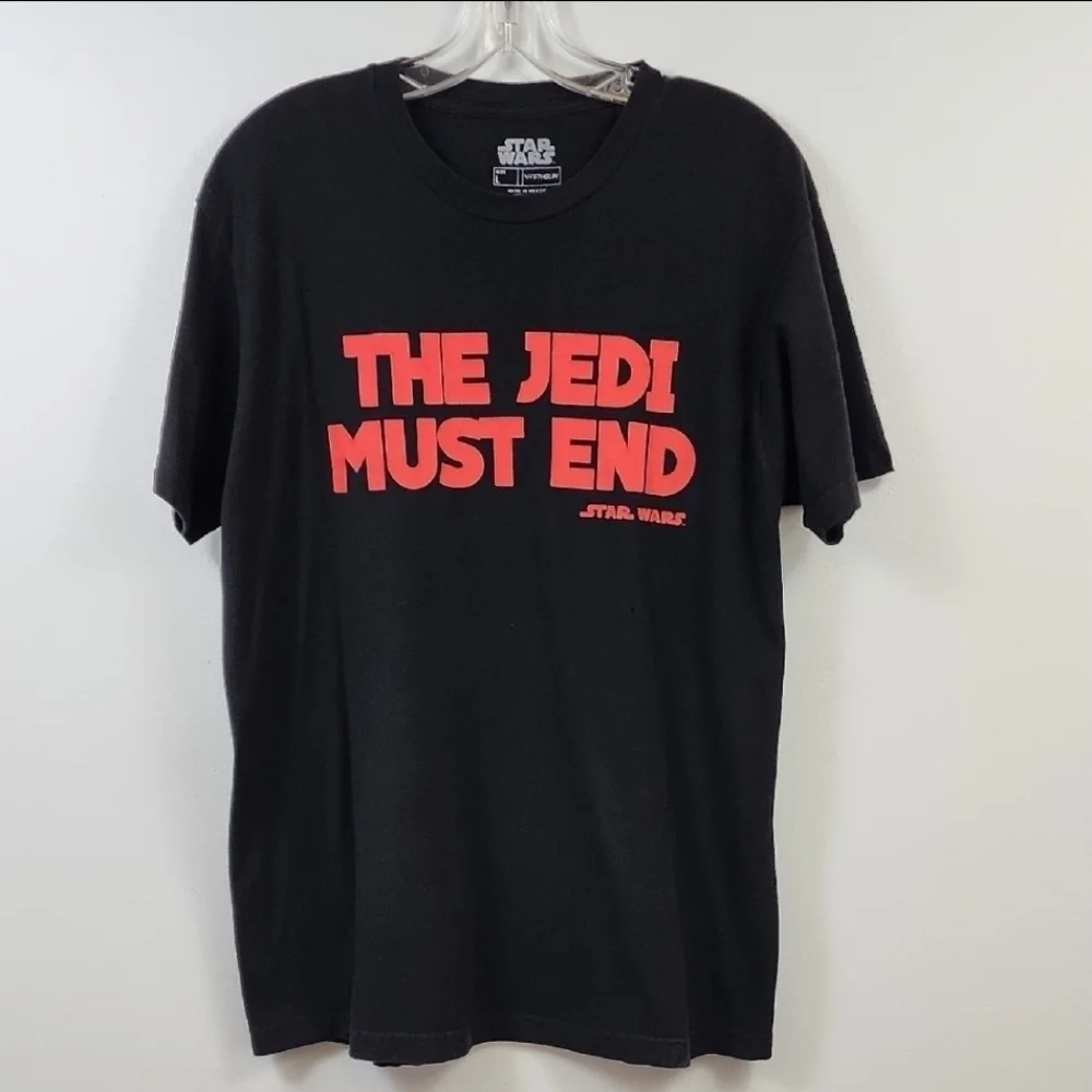 Star Wars Black Tee Shirt Red Letter Graphics Short Sleeve Top, sz LG